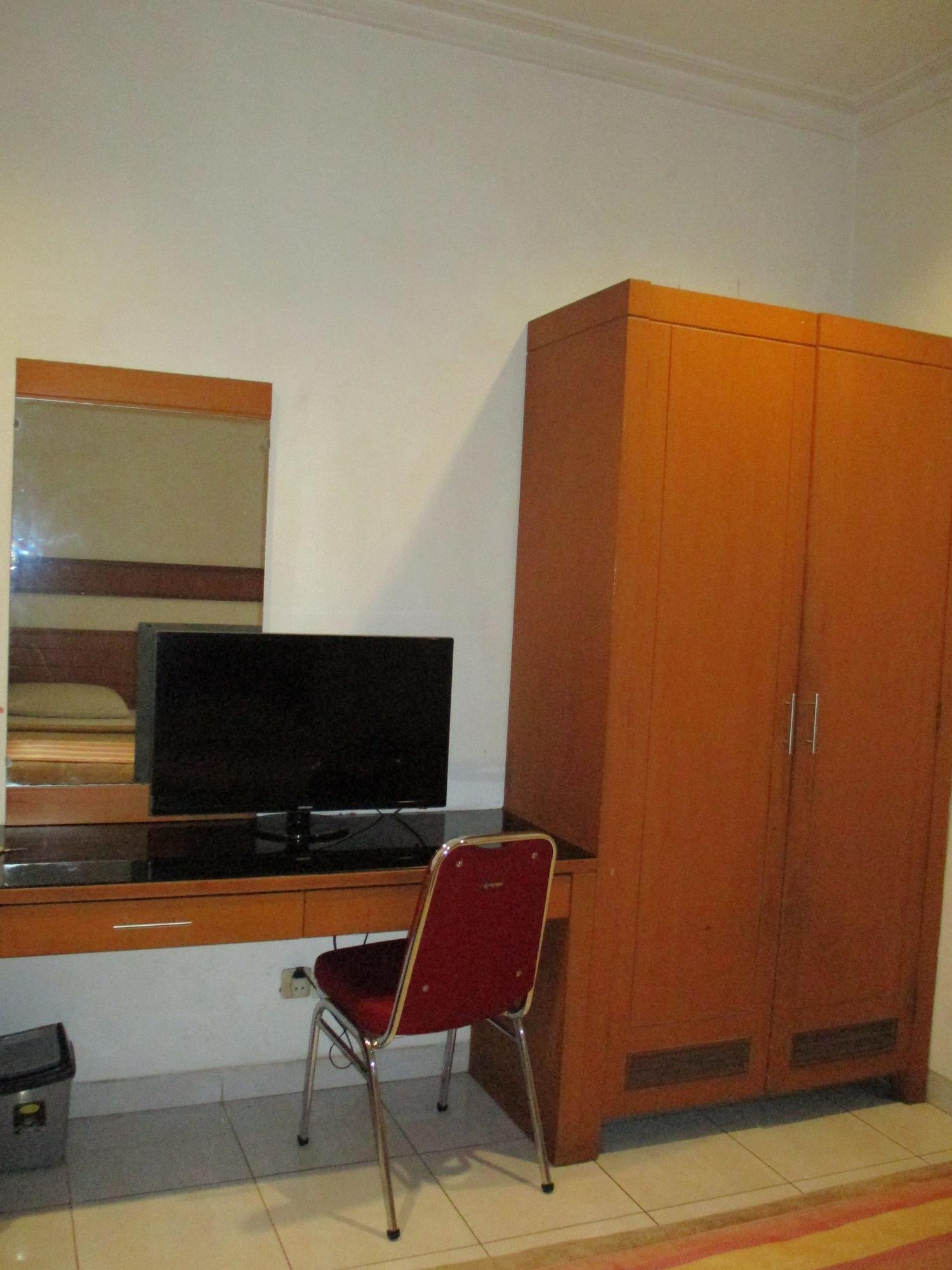 Hotel Caravan Tanah Abang Yakarta Exterior foto